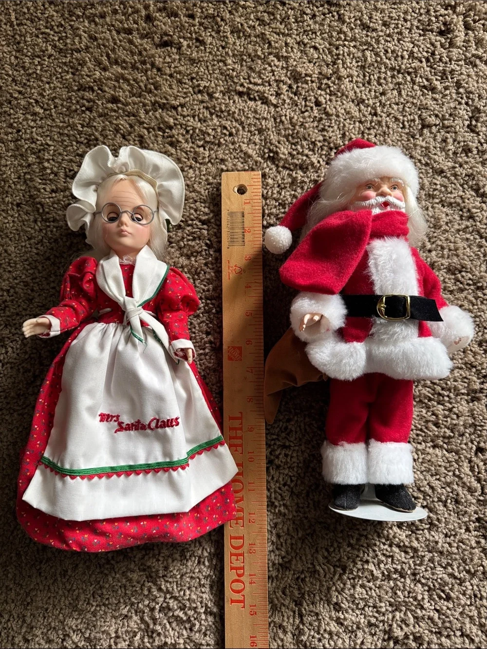 EFFANBEE Santa & Mrs. Claus - Storybook Collector Doll Set - Vintage 80s